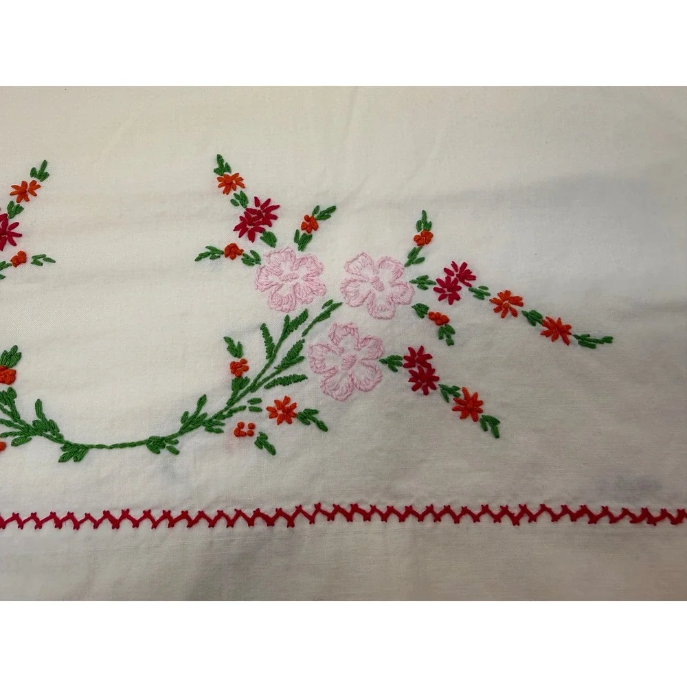 Vintage Penneys Nation-Wide Embroidered Floral Pillowcase White Pink Red Orange